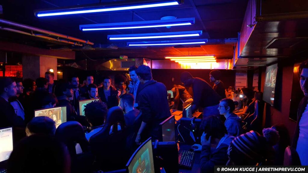 Player One - bar Geek à Paris, rétrogaming, magie, cocktails et bières
