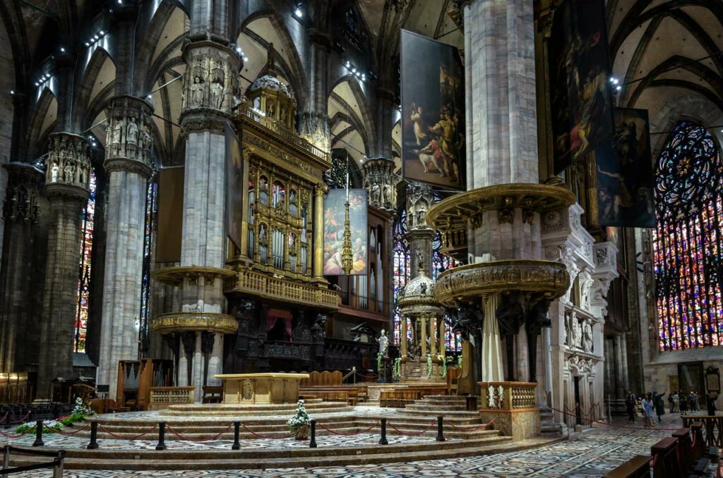 Cathédrale de Milan intérieur