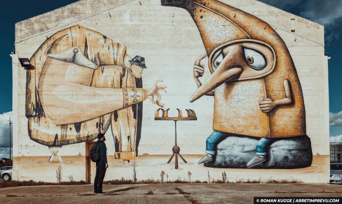 Roman Kugge Hangar à Banane Nantes Street Art Graffiti
